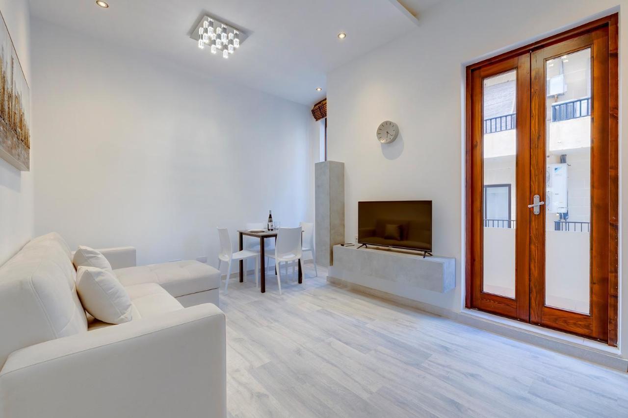 Modern Apartment In The Best Area Of Sliema Eksteriør bilde