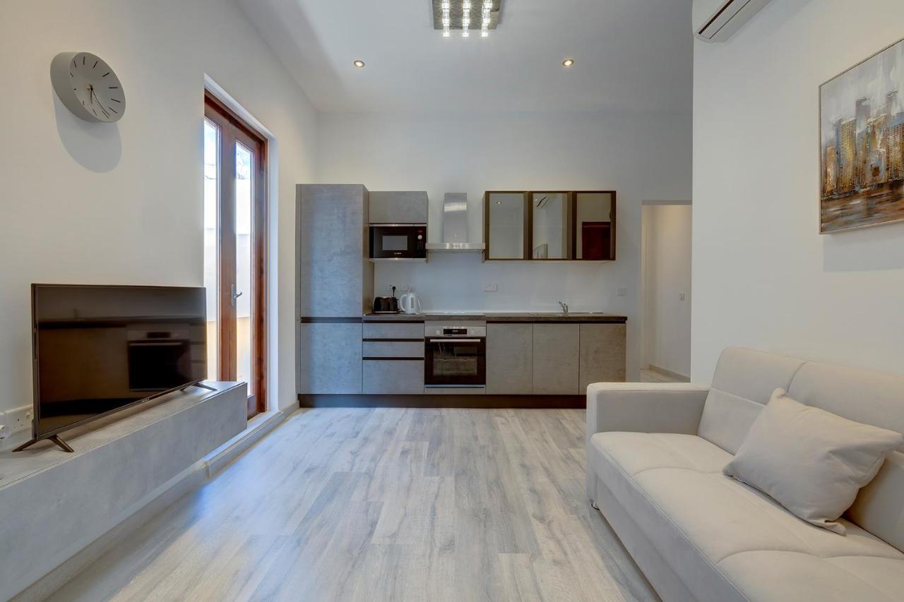 Modern Apartment In The Best Area Of Sliema Eksteriør bilde