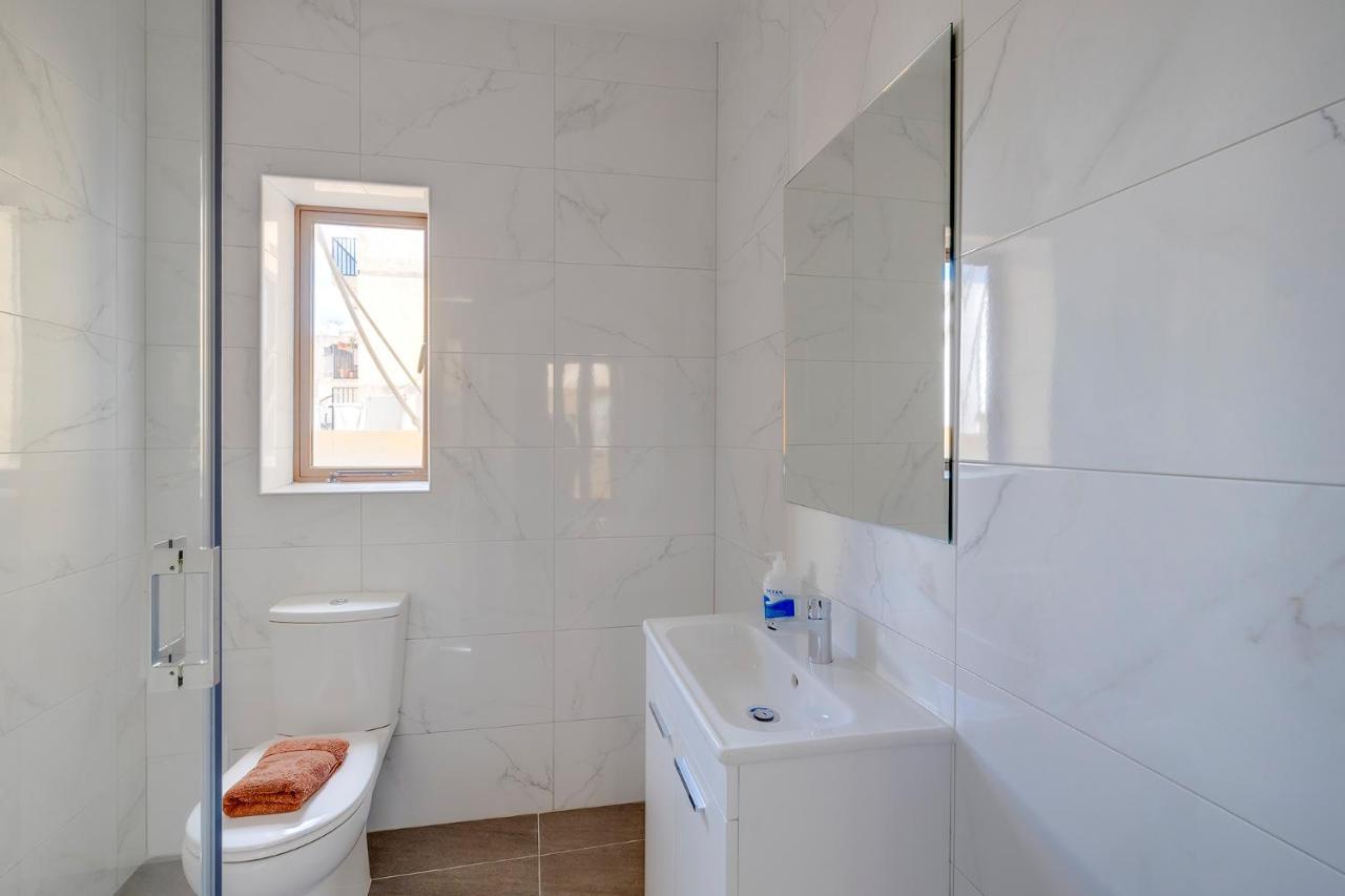 Modern Apartment In The Best Area Of Sliema Eksteriør bilde